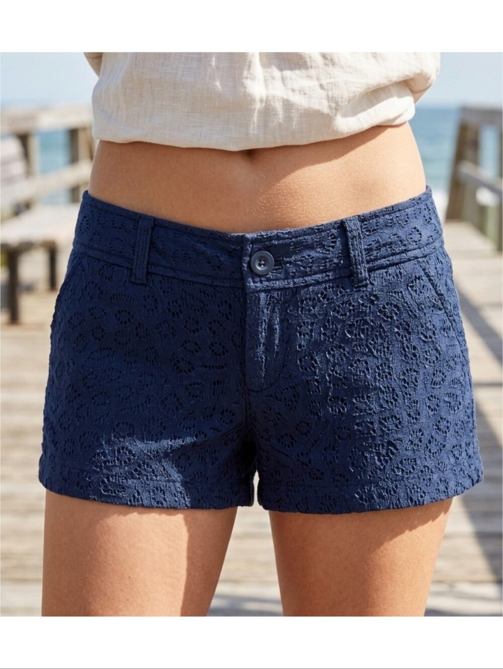 Lilly Pulitzer The Walsh Short In True Navy Blue Paisley Lace Size 00